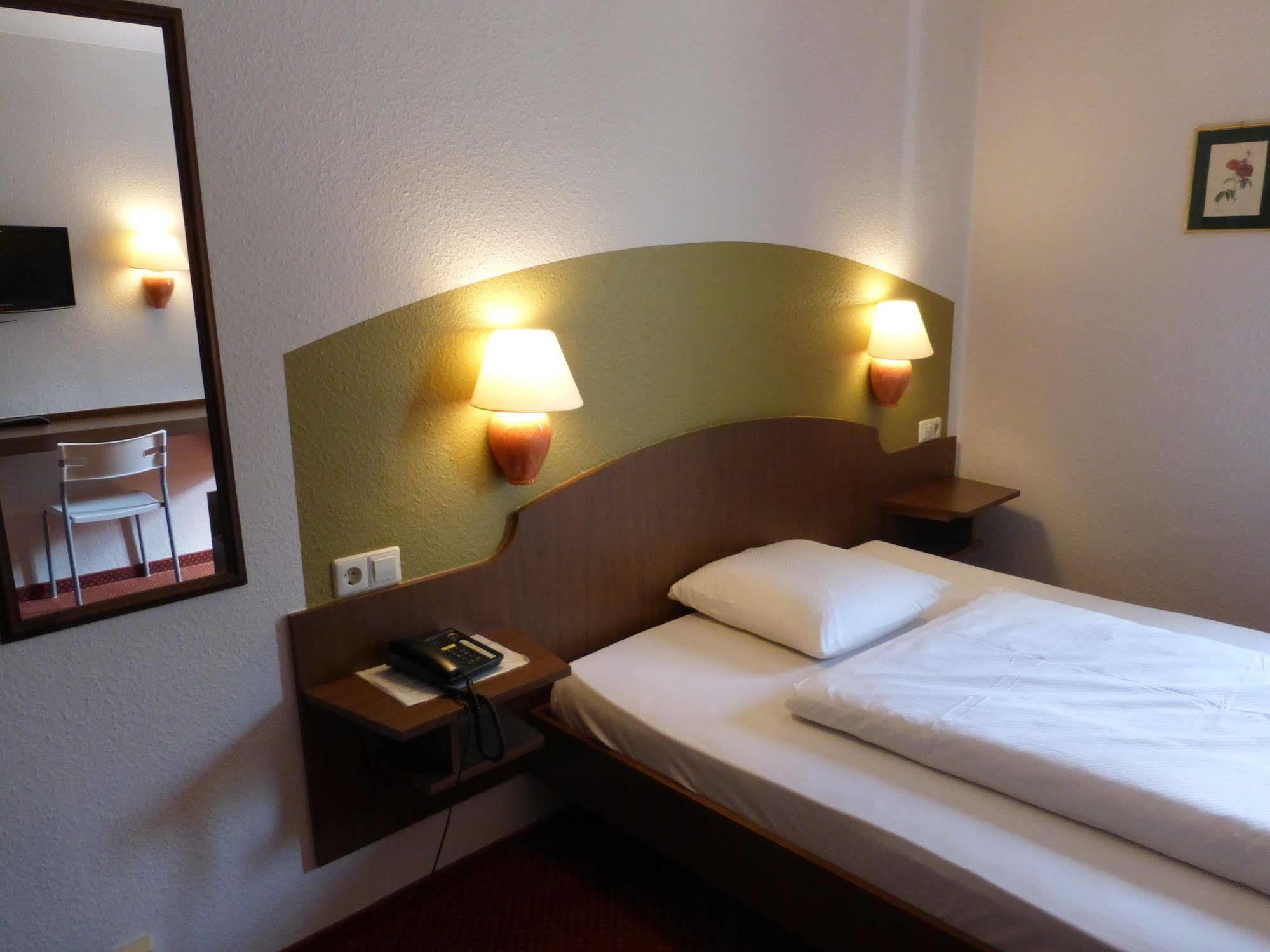 Hotel Du Parc Diekirch Luaran gambar